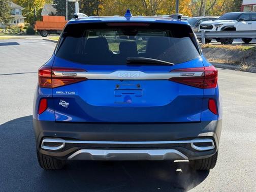 2022 Kia Seltos S