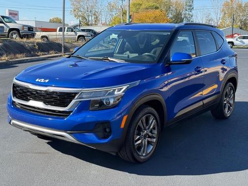 2022 Kia Seltos S
