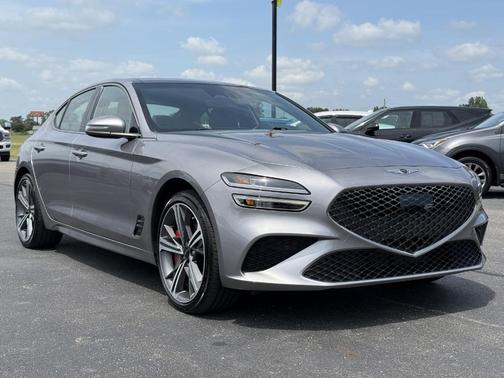 2024 Genesis G70 2.5T