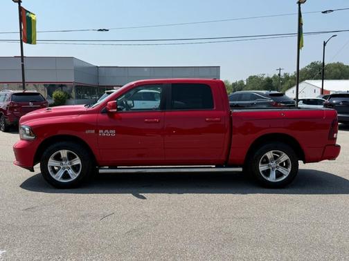 2017 RAM 1500 Sport