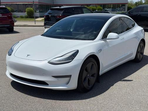 2019 Tesla Model 3 Long Range