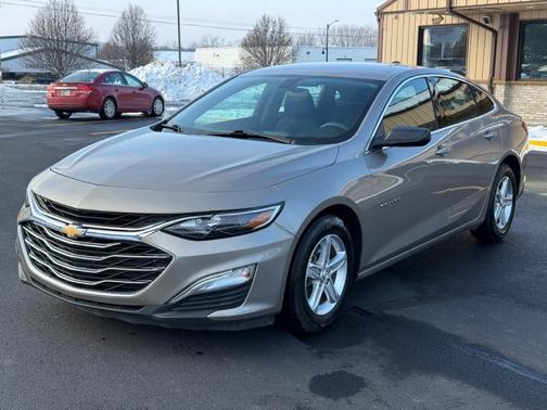 2022 Chevrolet Malibu 1FL