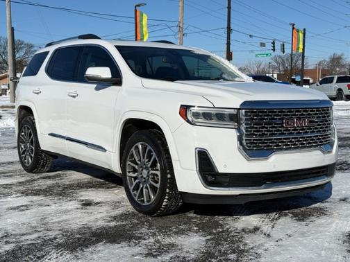 2020 GMC Acadia Denali