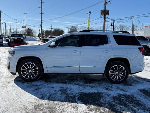 2020 GMC Acadia Denali