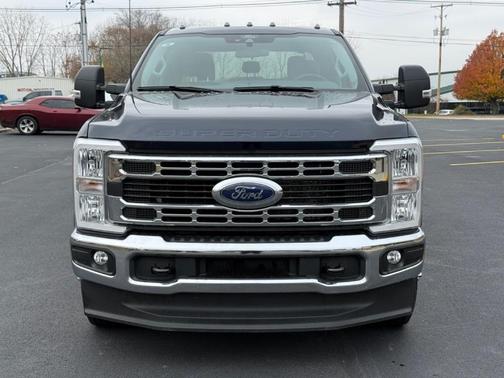 2025 Ford F-350 XLT
