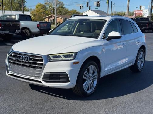 2018 Audi Q5 2.0T Premium Plus