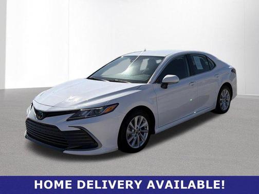 White 2024 Toyota Camry LE