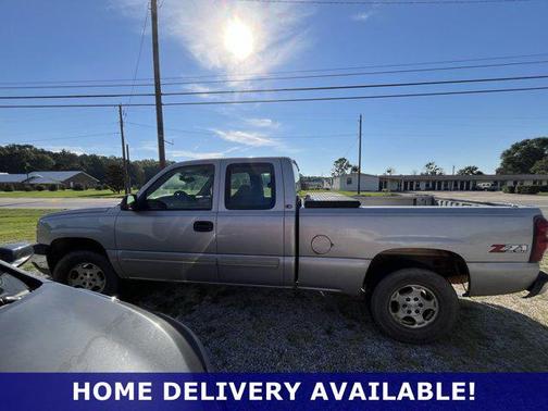 2004 Chevrolet Silverado 1500 LS Extended Cab