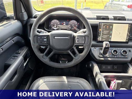 2024 Land Rover Defender 110 V8