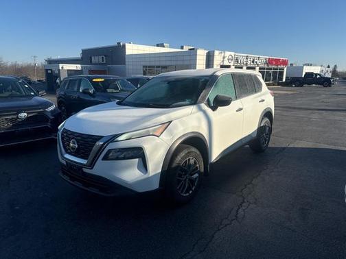 2021 Nissan Rogue S