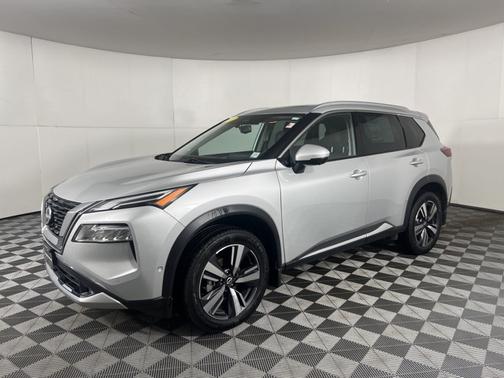 2022 Nissan Rogue Platinum