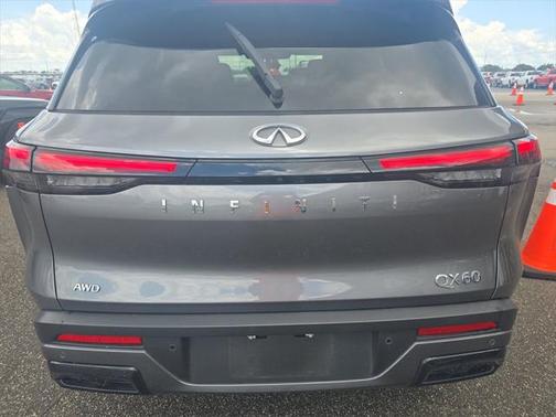 2024 INFINITI QX60 Pure