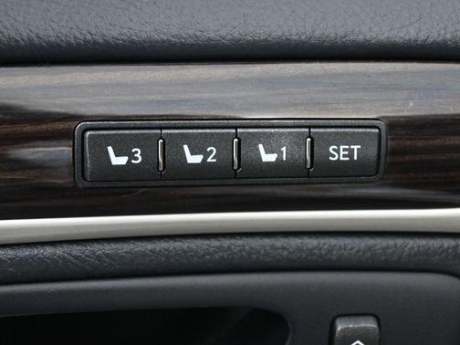 2016 Lexus LS 460 Base