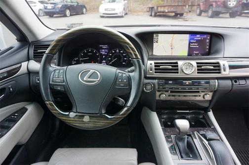 2016 Lexus LS 460 Base
