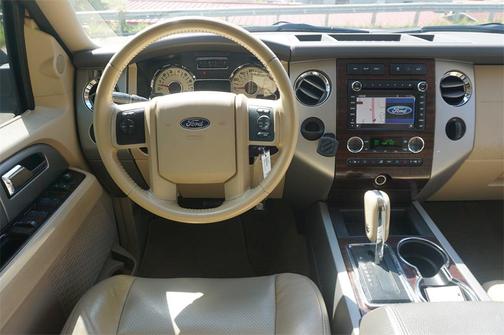 2011 Ford Expedition XLT
