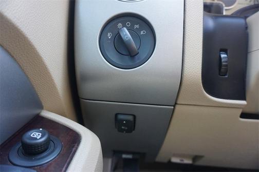 2011 Ford Expedition XLT