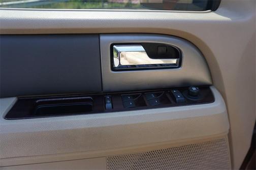 2011 Ford Expedition XLT
