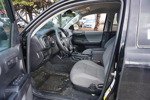 2023 Toyota Tacoma SR