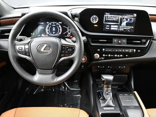 2022 Lexus ES 350 Base