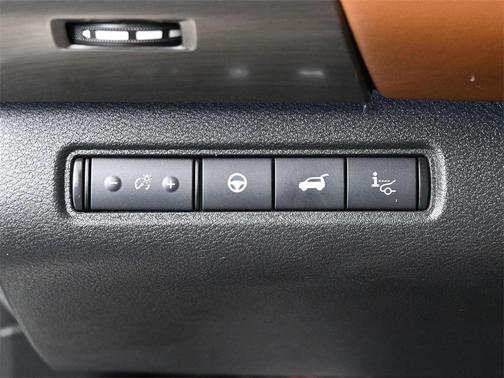 2024 Nissan Pathfinder Platinum 4WD