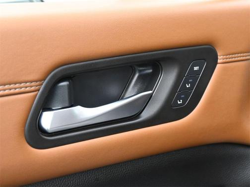 2024 Nissan Pathfinder Platinum 4WD