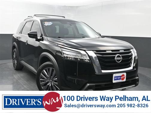 2024 Nissan Pathfinder SL FWD