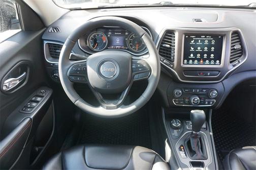 2022 Jeep Cherokee Trailhawk