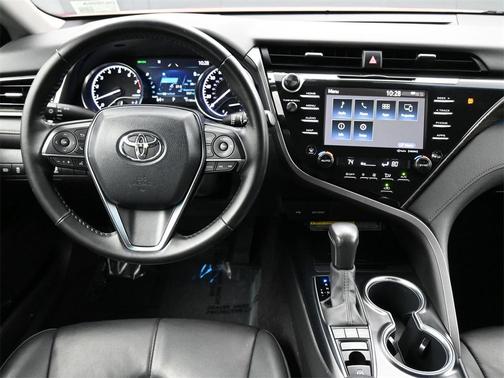 2020 Toyota Camry XLE