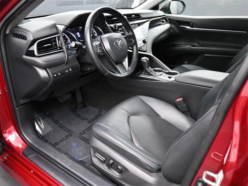 2020 Toyota Camry XLE