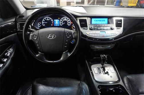 2012 Hyundai Genesis 3.8