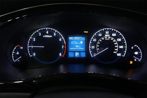 2012 Hyundai Genesis 3.8