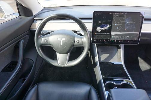 2019 Tesla Model 3 Standard Range