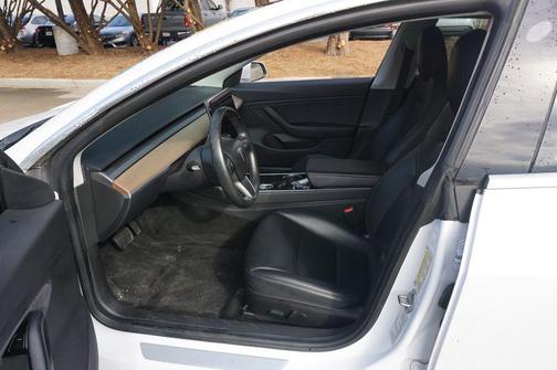 2019 Tesla Model 3 Standard Range