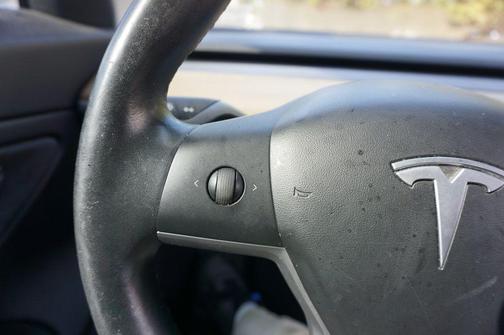 2019 Tesla Model 3 Standard Range