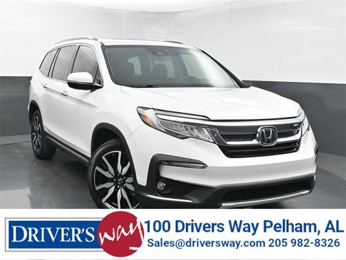 2022 Honda Pilot Touring 8-Passenger