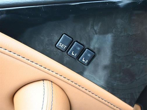 2024 INFINITI QX80 SENSORY AWD