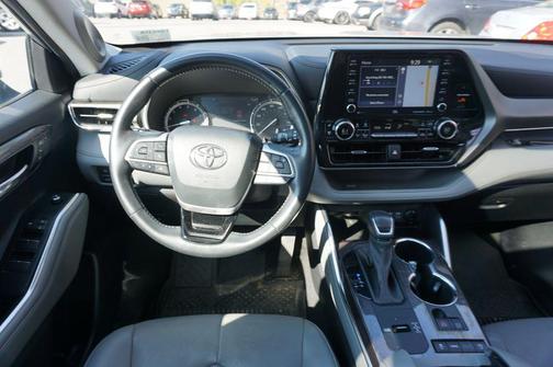 2022 Toyota Highlander Limited