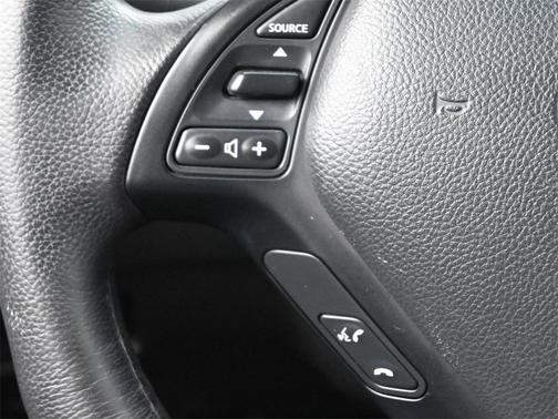 2017 INFINITI QX50 Base