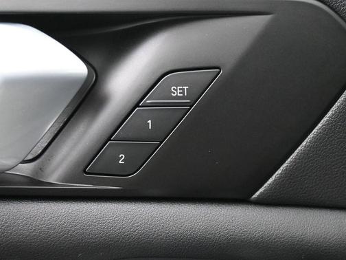 Alpine White 2023 BMW X5 xDrive40i