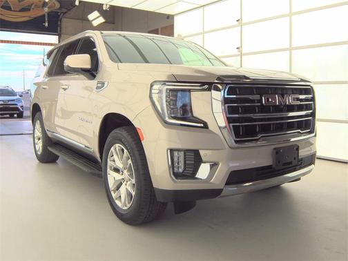 2022 GMC Yukon SLT