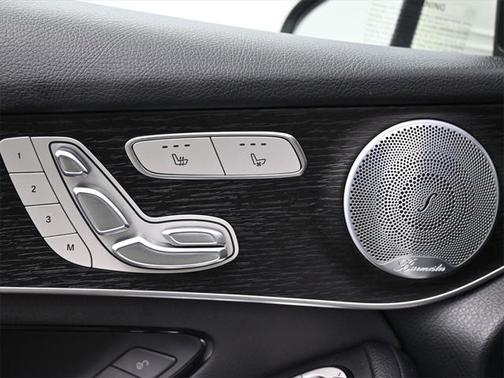 2021 Mercedes-Benz GLC 300 4MATIC