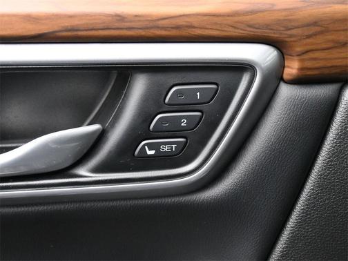 2020 Honda CR-V 2WD Touring