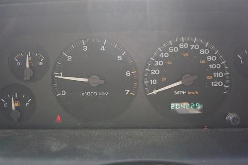2004 Jeep Grand Cherokee Laredo