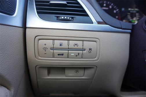 2018 Genesis G80 3.8