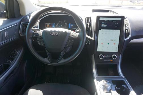 2021 Ford Edge SE