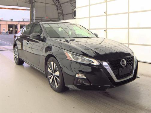 2022 Nissan Altima 2.5 SL