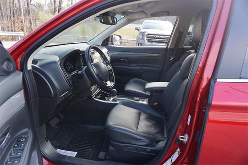 2020 Mitsubishi Outlander SEL