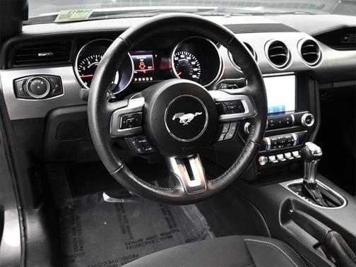 2020 Ford Mustang EcoBoost
