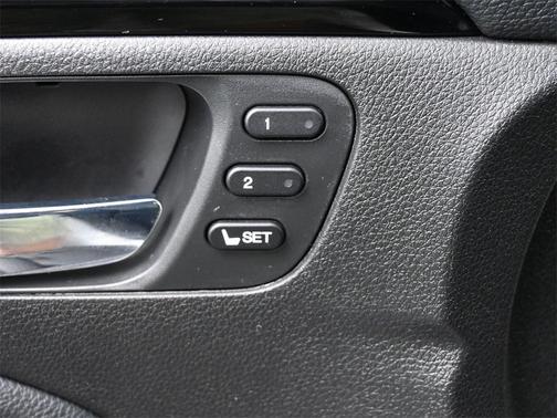 2022 Honda Pilot Touring 8-Passenger