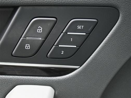 2020 Audi Q5 45 Premium Plus